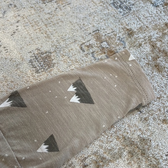 Rylee + Cru Longsleeve - Picture 6 of 7